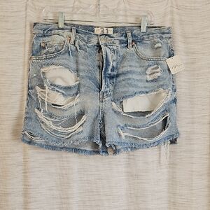 WE THE FREE SHORTS Size 31